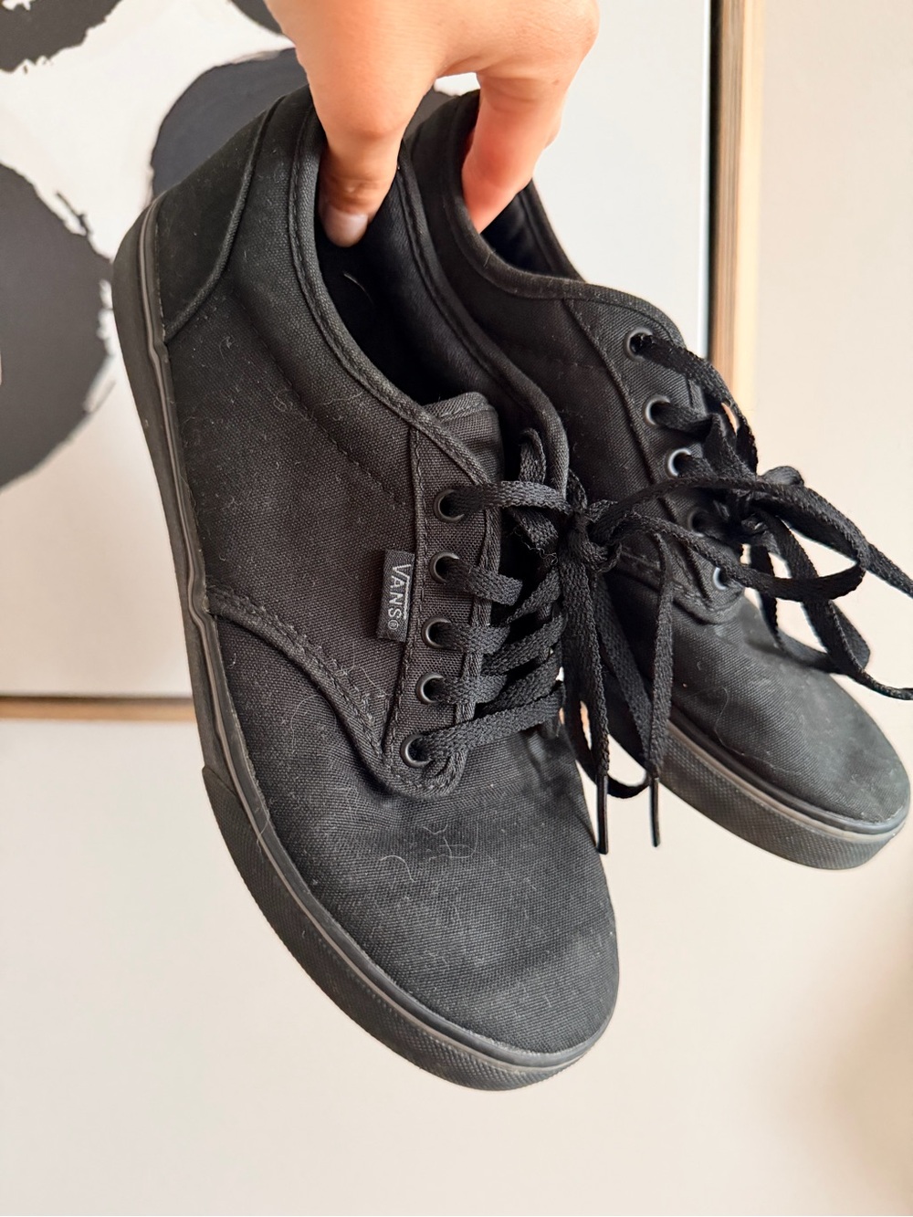 Vans Women’s Black Canvas Sneakers Size 6 – Classic Low Top Skate Shoes